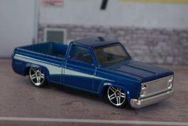 HotWheels `83 Chevy Silverado Pick-up TOP !!!!!!!!!!!!!!!